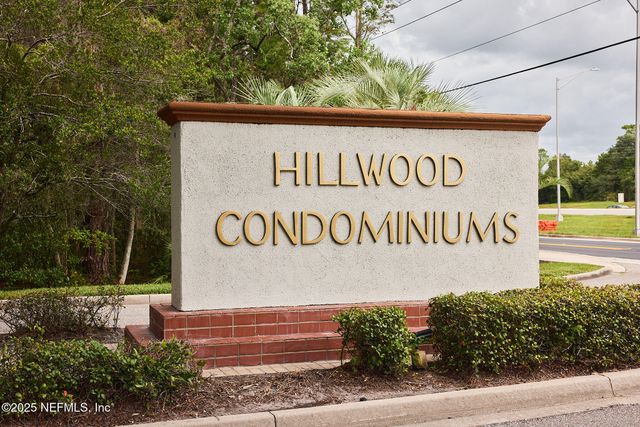 1104 WOOD HILL Place, 1104, Jacksonville, FL 32256