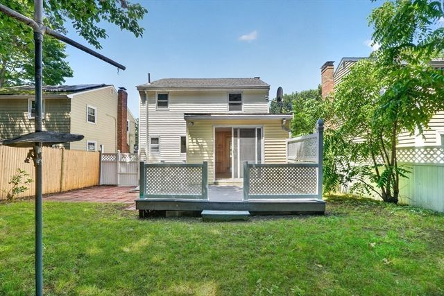 114 Glenellen Rd, Boston, MA 02132