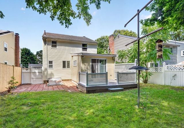 114 Glenellen Rd, Boston, MA 02132