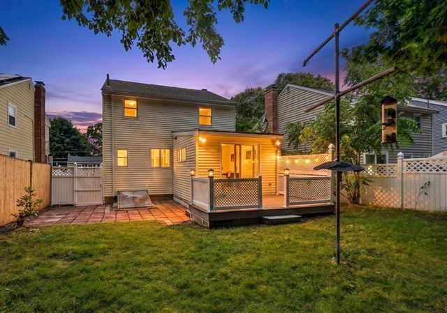 114 Glenellen Rd, Boston, MA 02132