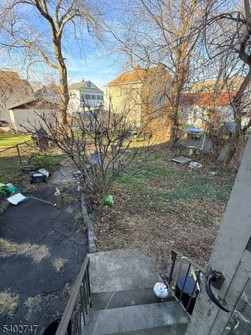 93 Hill St, Bloomfield Twp., NJ 07003