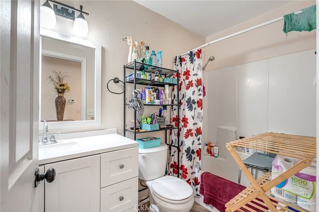 15866 Sitting Bull Street, Victorville, CA 92395