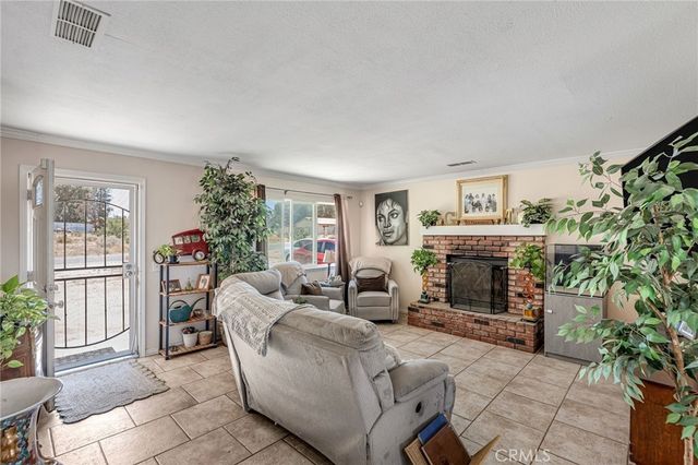 15866 Sitting Bull Street, Victorville, CA 92395