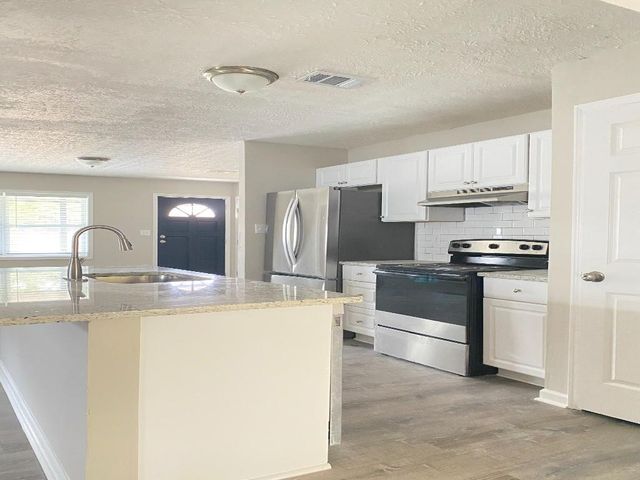 8947 Yarmouth Drive, Jonesboro, GA 30238
