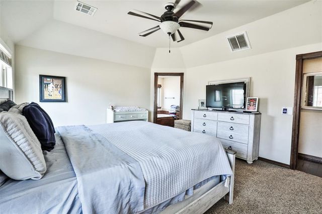 501 NE Cheltenham Trail, Blanchard, OK 73010