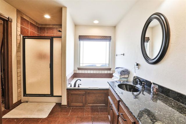 501 NE Cheltenham Trail, Blanchard, OK 73010