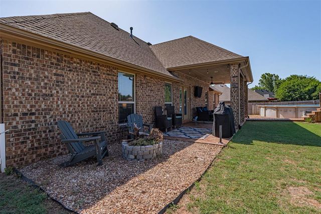 501 Cheltenham, Blanchard, OK 73010