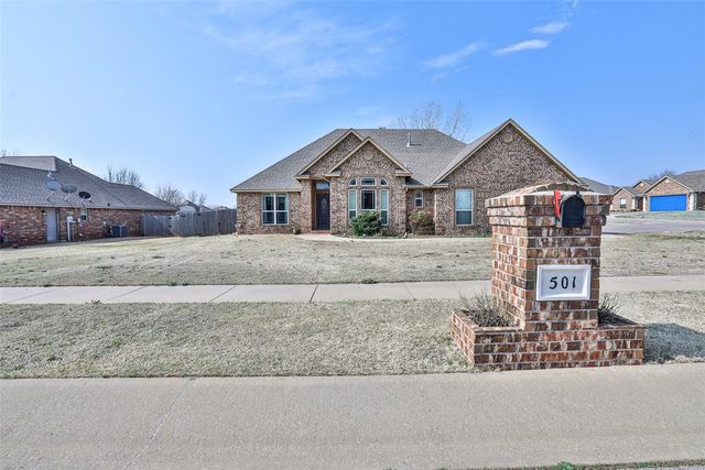 501 NE Cheltenham Trail, Blanchard, OK 73010