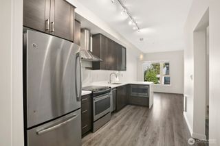 1760 NW 56th Street #421, Seattle, WA 98107