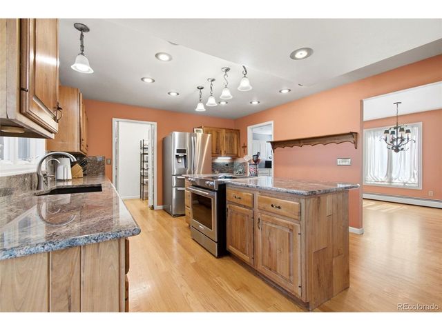 806 Twin Oaks Rd, Castle Rock, CO 80109