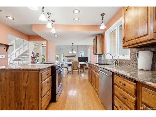 806 Twin Oaks Rd, Castle Rock, CO 80109