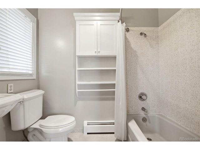 806 Twin Oaks Rd, Castle Rock, CO 80109