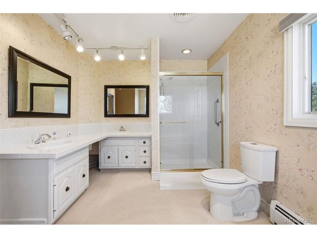 806 Twin Oaks Rd, Castle Rock, CO 80109