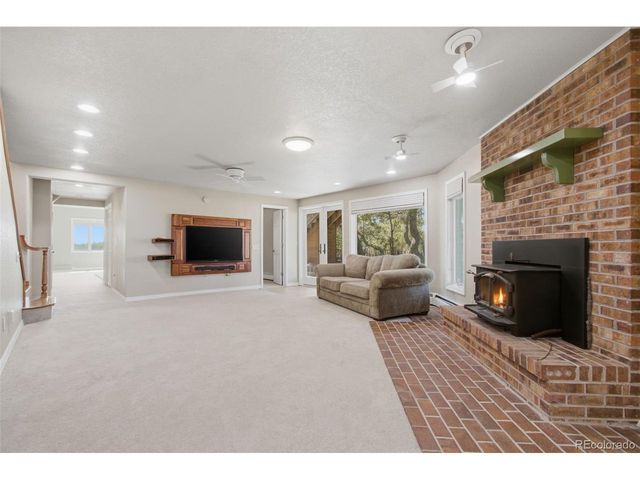 806 Twin Oaks Rd, Castle Rock, CO 80109