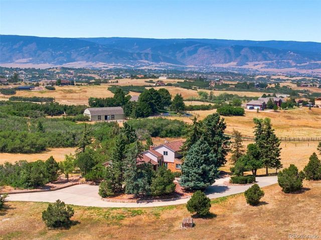 806 Twin Oaks Rd, Castle Rock, CO 80109