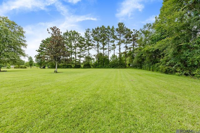 7105 Port Hudson Pride Rd, Zachary, LA 70791