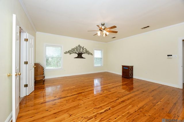 7105 Port Hudson Pride Rd, Zachary, LA 70791