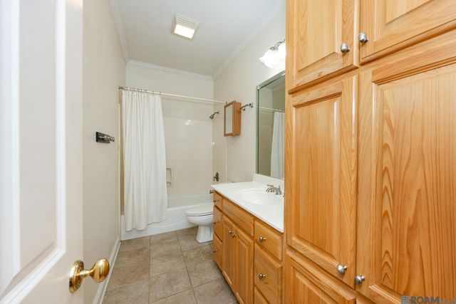7105 Port Hudson Pride Rd, Zachary, LA 70791