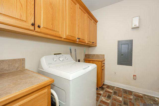 7105 Port Hudson Pride Rd, Zachary, LA 70791