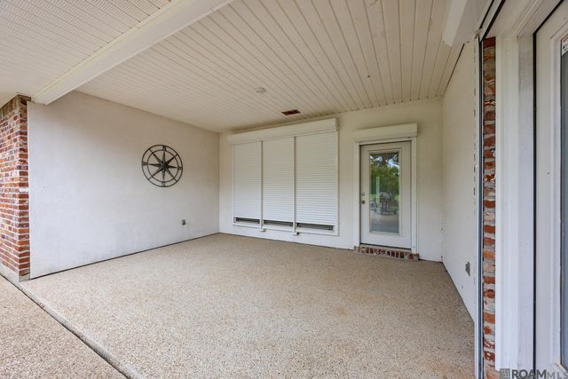 7105 Port Hudson Pride Rd, Zachary, LA 70791