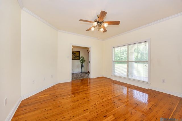 7105 Port Hudson Pride Rd, Zachary, LA 70791