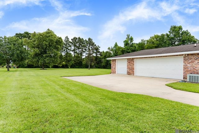 7105 Port Hudson Pride Rd, Zachary, LA 70791
