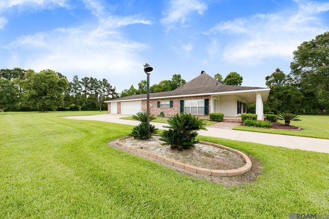 7105 Port Hudson Pride Rd, Zachary, LA 70791
