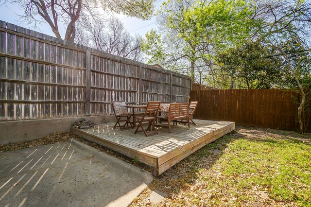 6829 Chickering Road, Fort Worth, TX 76116