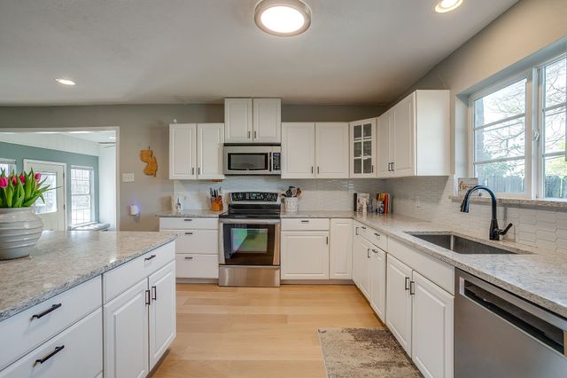 6829 Chickering Road, Fort Worth, TX 76116