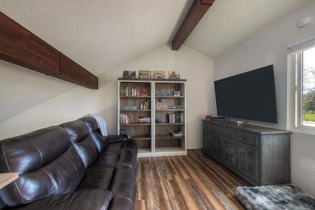 813 Sunningdale Dr, Oceanside, CA 92057