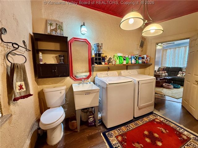 856 Stover Street, St Albans, WV 25177