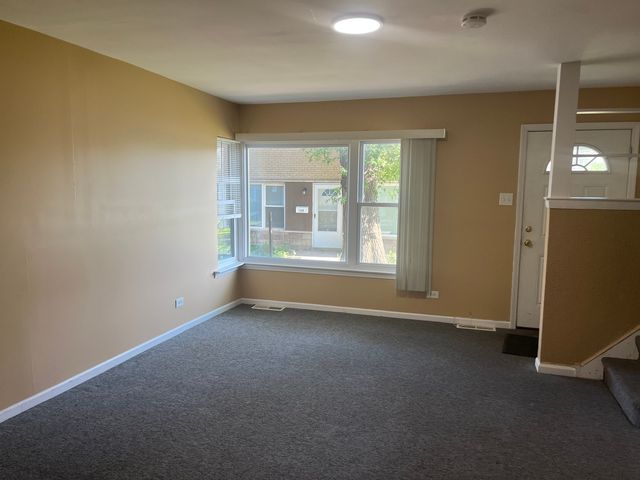 1332 Wentworth Avenue, Calumet City, IL 60409