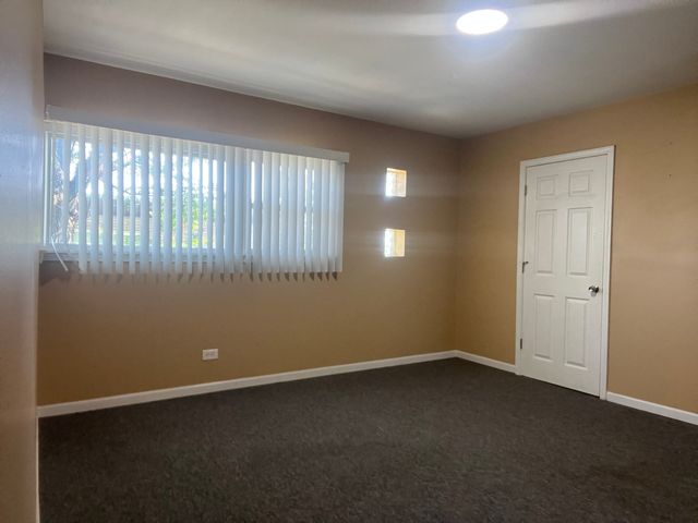 1332 Wentworth Avenue, Calumet City, IL 60409