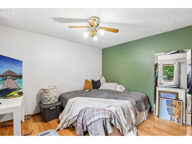 17310 TIMOTHY Way, Gladstone, OR 97027