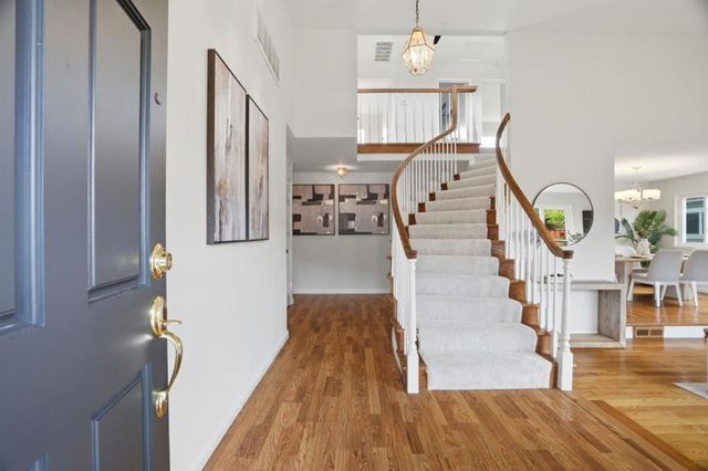 725 Puritan Court, San Jose, CA 95123