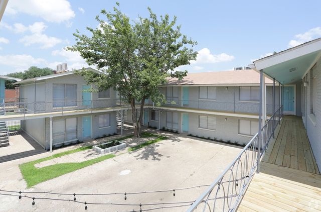 4606 Monarch Street 104, Dallas, TX 75204