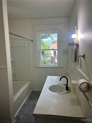 122-24 North Midler Avenue, Syracuse, NY 13206