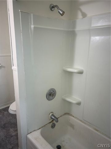 122-24 North Midler Avenue, Syracuse, NY 13206