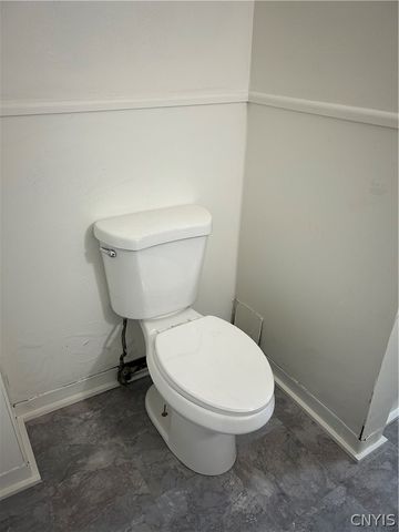 122-24 North Midler Avenue, Syracuse, NY 13206