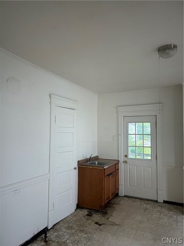 122-24 North Midler Avenue, Syracuse, NY 13206