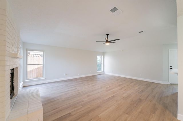 16743 Colony Bend Drive, Friendswood, TX 77546