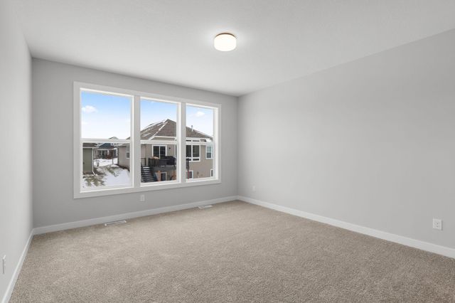 3280 Linden Avenue N, Lake Elmo, MN 55042