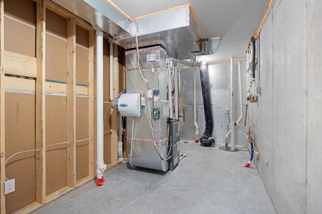 3280 Linden Avenue N, Lake Elmo, MN 55042