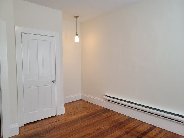 27 Buttonwood St 3, Boston, MA 02125