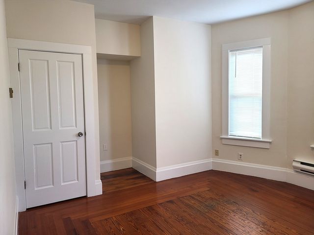 27 Buttonwood St 3, Boston, MA 02125
