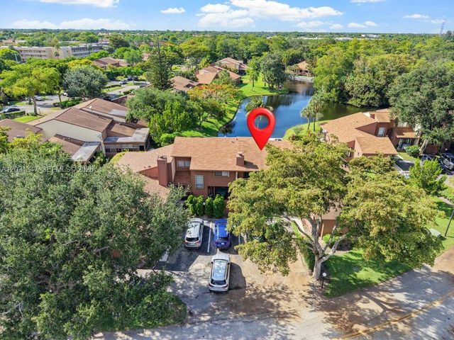6185 Live Oak Court C, Tamarac, FL 33319