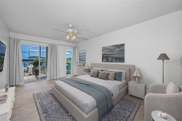 4908 38TH WAY S 204, St Petersburg, FL 33711