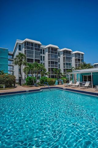 4908 38TH WAY S 204, St Petersburg, FL 33711