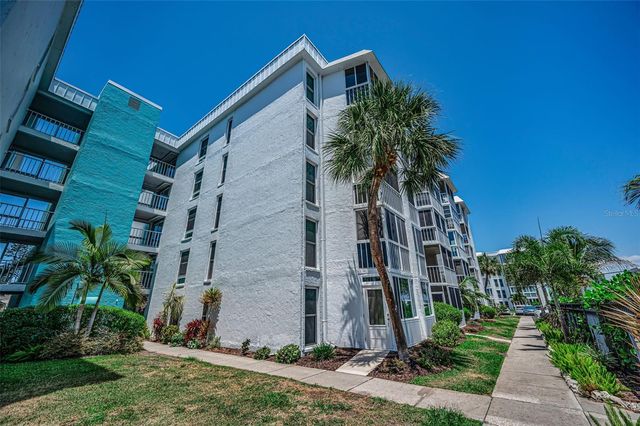 4908 38TH WAY S 204, St Petersburg, FL 33711