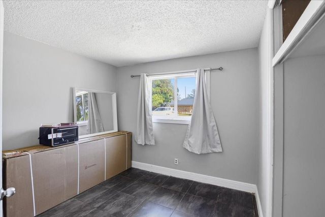 640 SW 68th Terrace, Pembroke Pines, FL 33023